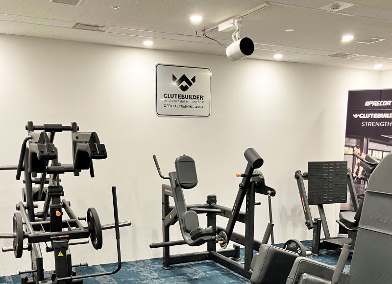 トレーニングルームの案内板　アルミ複合板の看板　ジムの表札